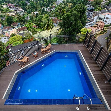 Queens Mount Ridge Kandy Esterno foto