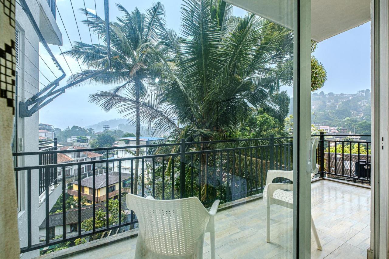Queens Mount Ridge Kandy Esterno foto